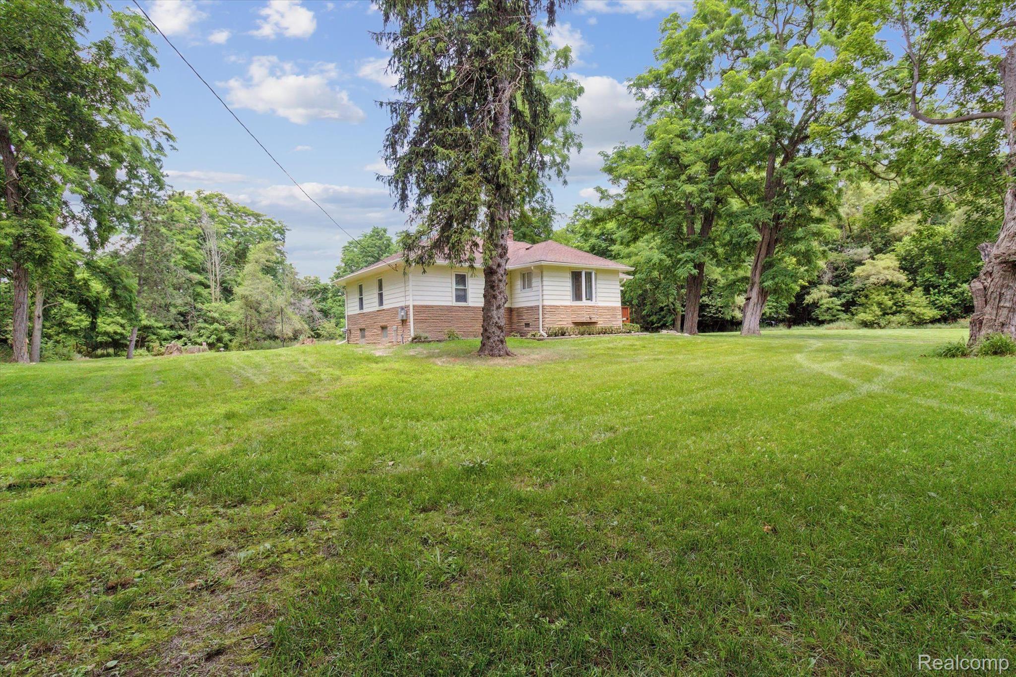 8761 Bordman Road Almont, MI 48003 - Photo 42 of 56 Gallery Image 42