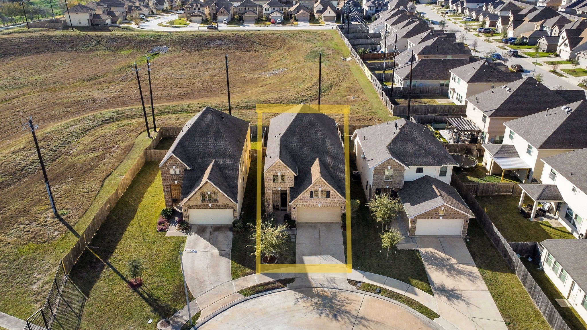 14212 Portrait Court Houston, TX 77045 - Photo 25 of 27 Nestled in a peaceful cul-de-sac, this home offers tranquility and privacy.