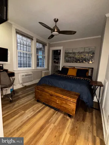 $349,000 | 414 Seward Square Southeast, Unit 104, Washington, DC 20003