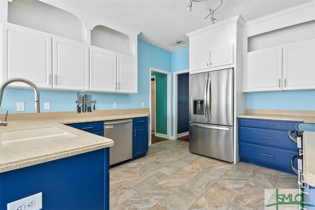 216 Olde Towne Road Savannah, GA 31410 - Photo 17 of 50 Gallery Image 17