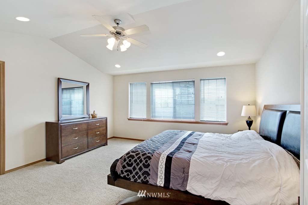 5811 Parker Road East Sumner, WA 98390 - Photo 15 of 25