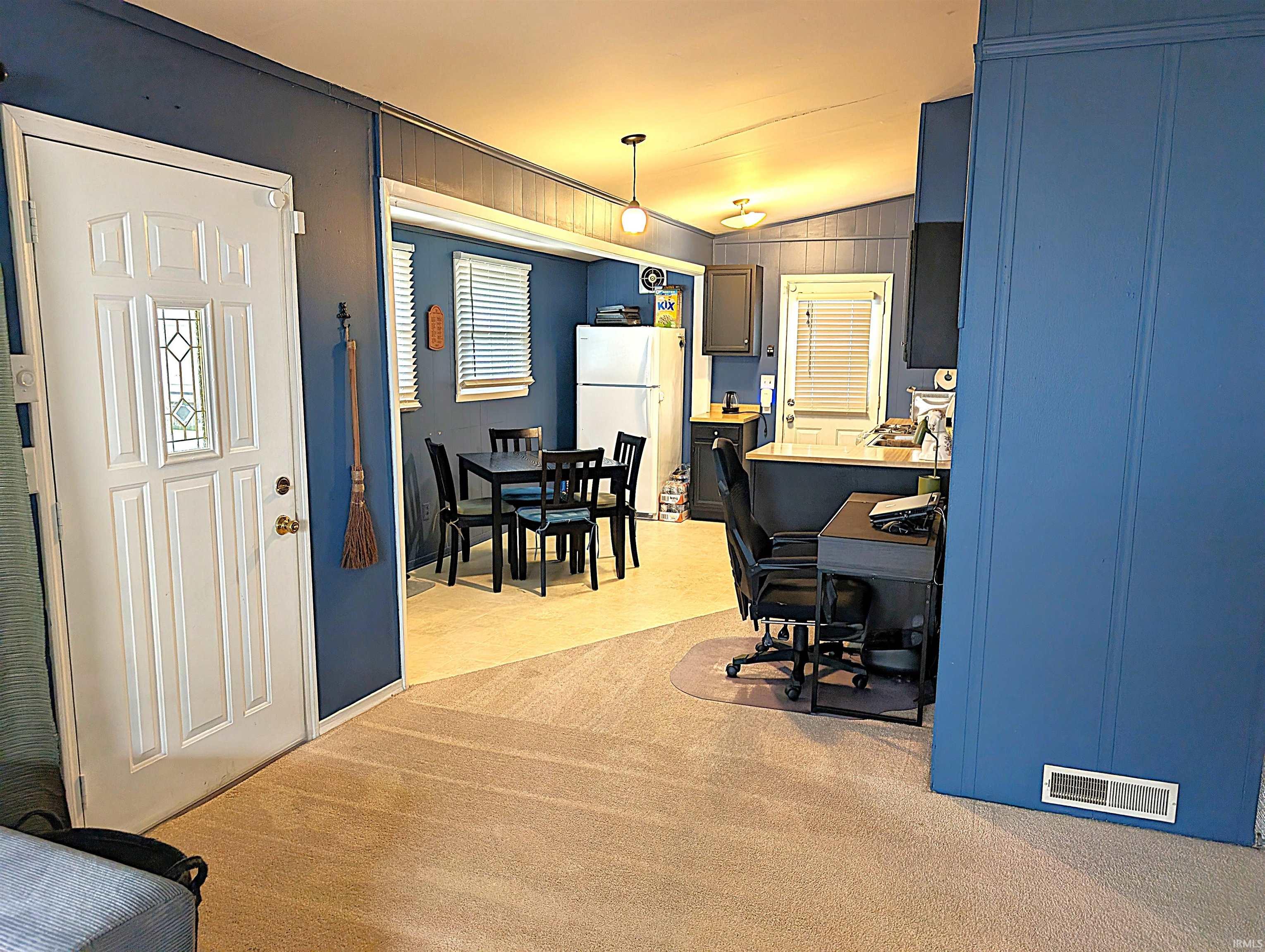 2513 Cambridge Road Lafayette, IN 47909 - Photo 3 of 17 Gallery Image 3
