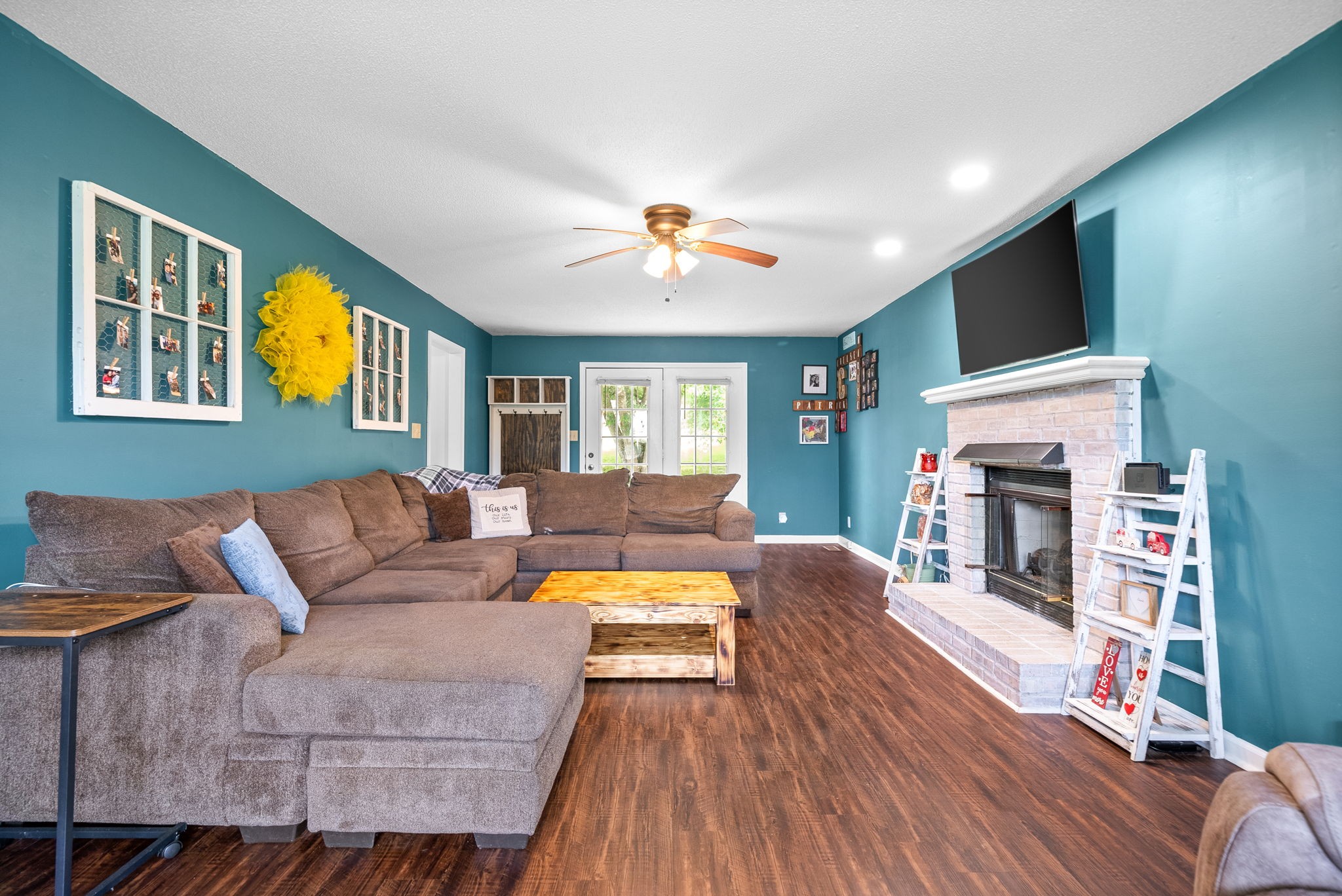 3054 Trough Springs Road Clarksville, TN 37043 - Photo 5 of 26 Gallery Image 5