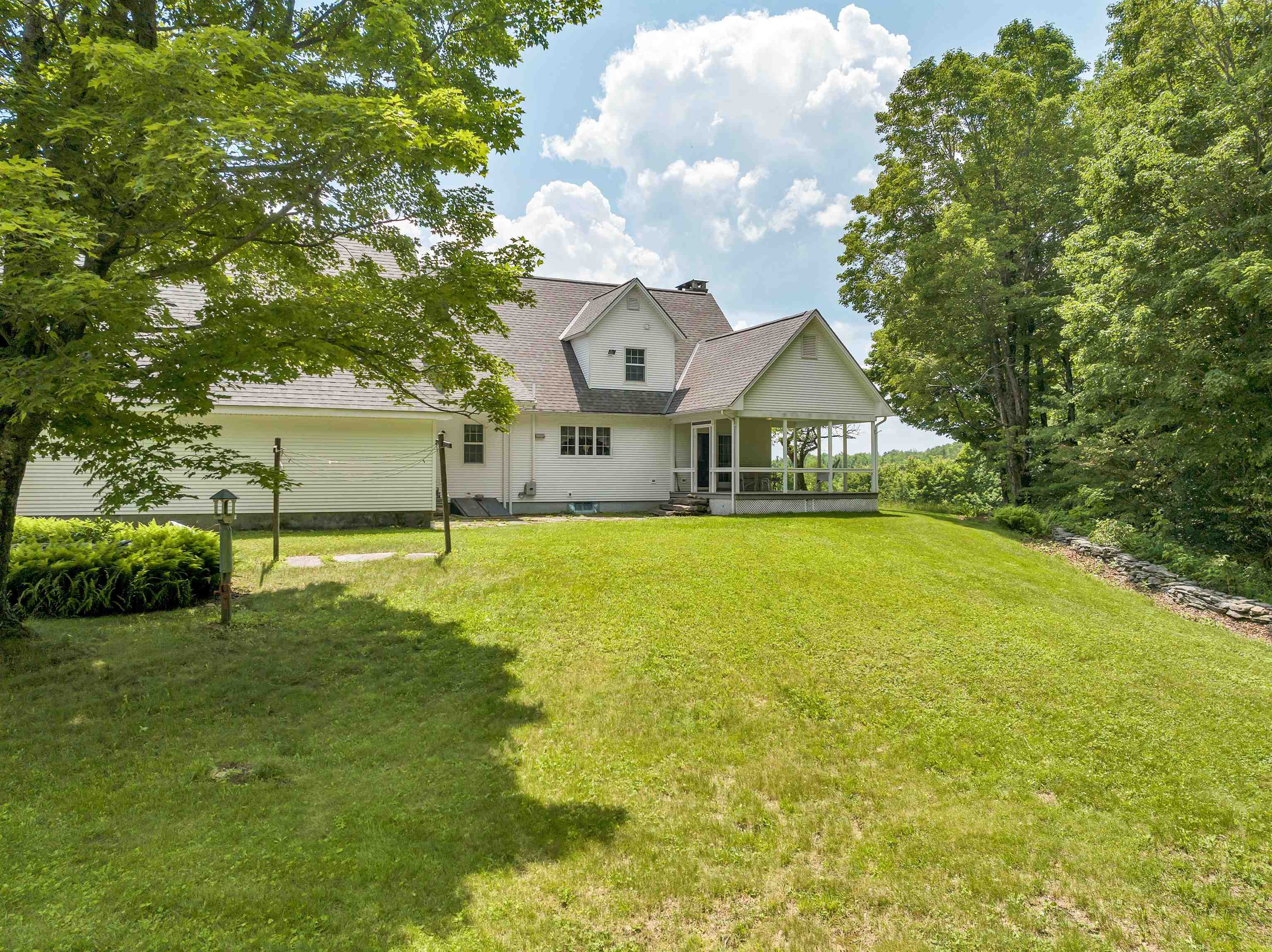 1664 Grant Road Marlboro, VT 05301 - Photo 17 of 39