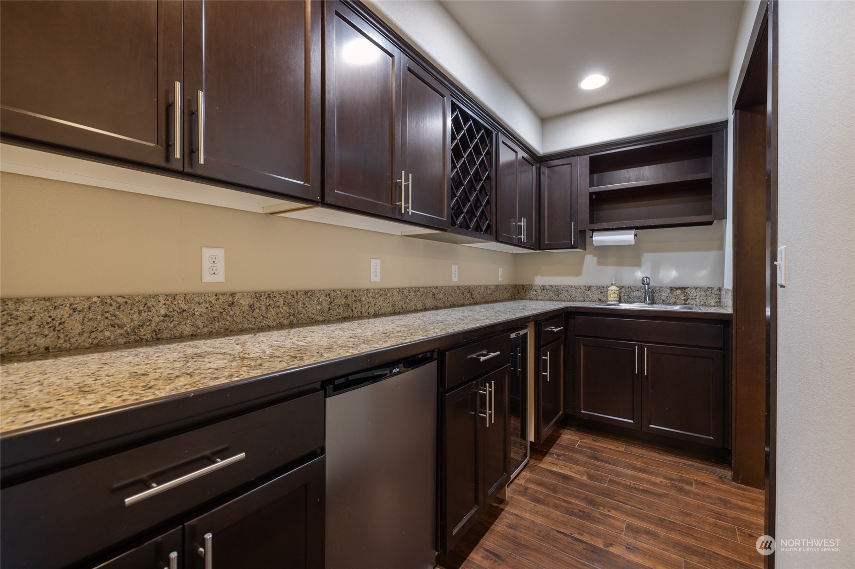 329 Barry Loop Mount Vernon, WA 98274 - Photo 12 of 39