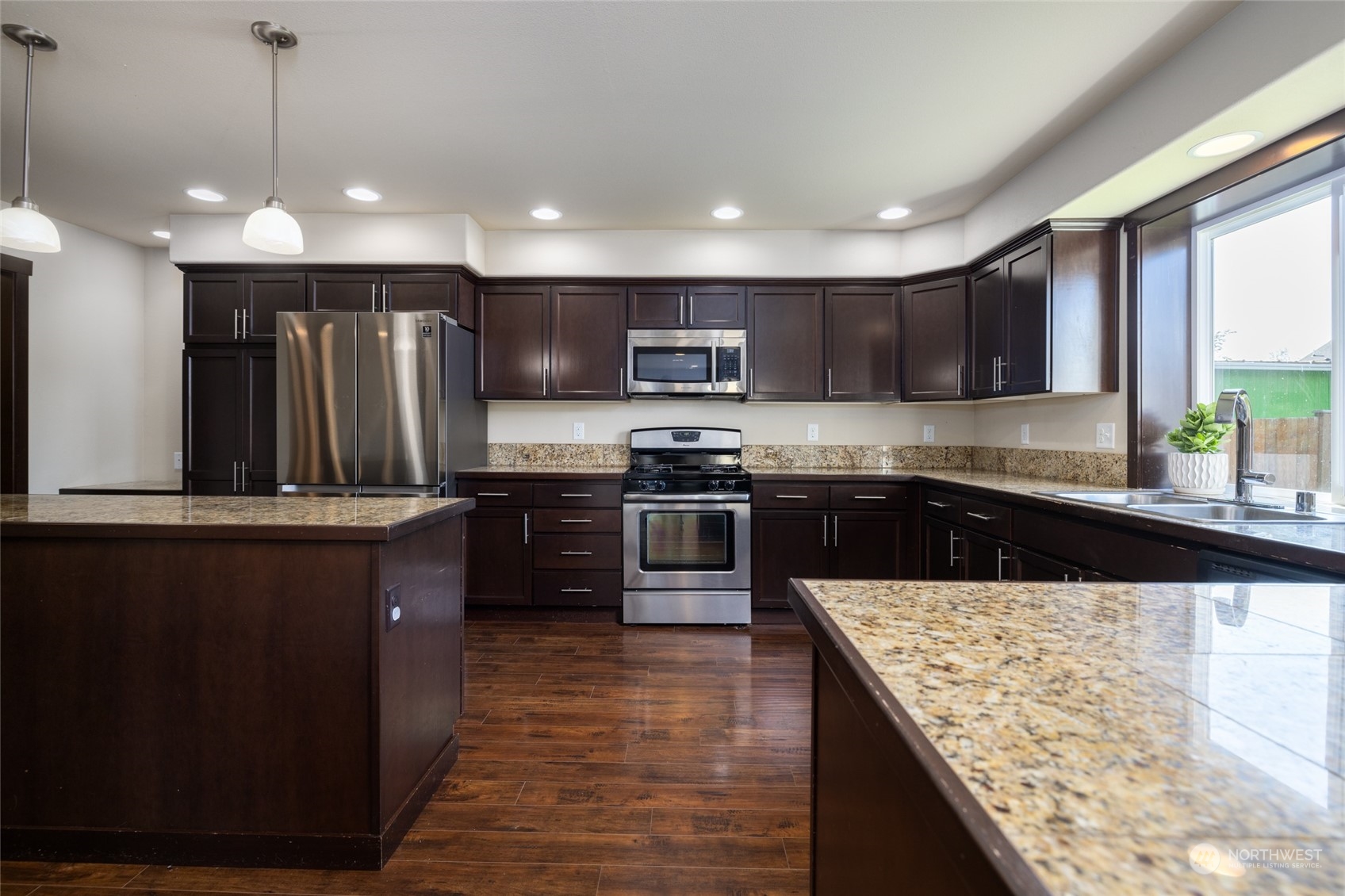 329 Barry Loop Mount Vernon, WA 98274 - Photo 15 of 39