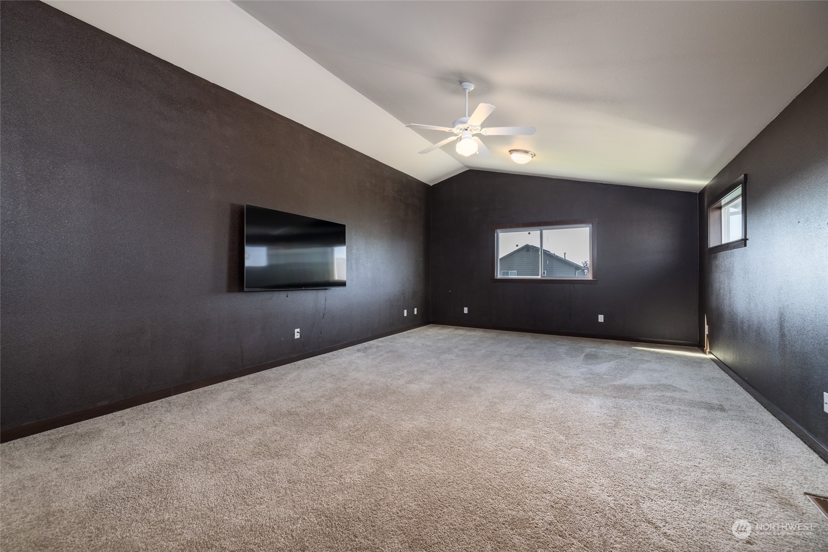 329 Barry Loop Mount Vernon, WA 98274 - Photo 20 of 39