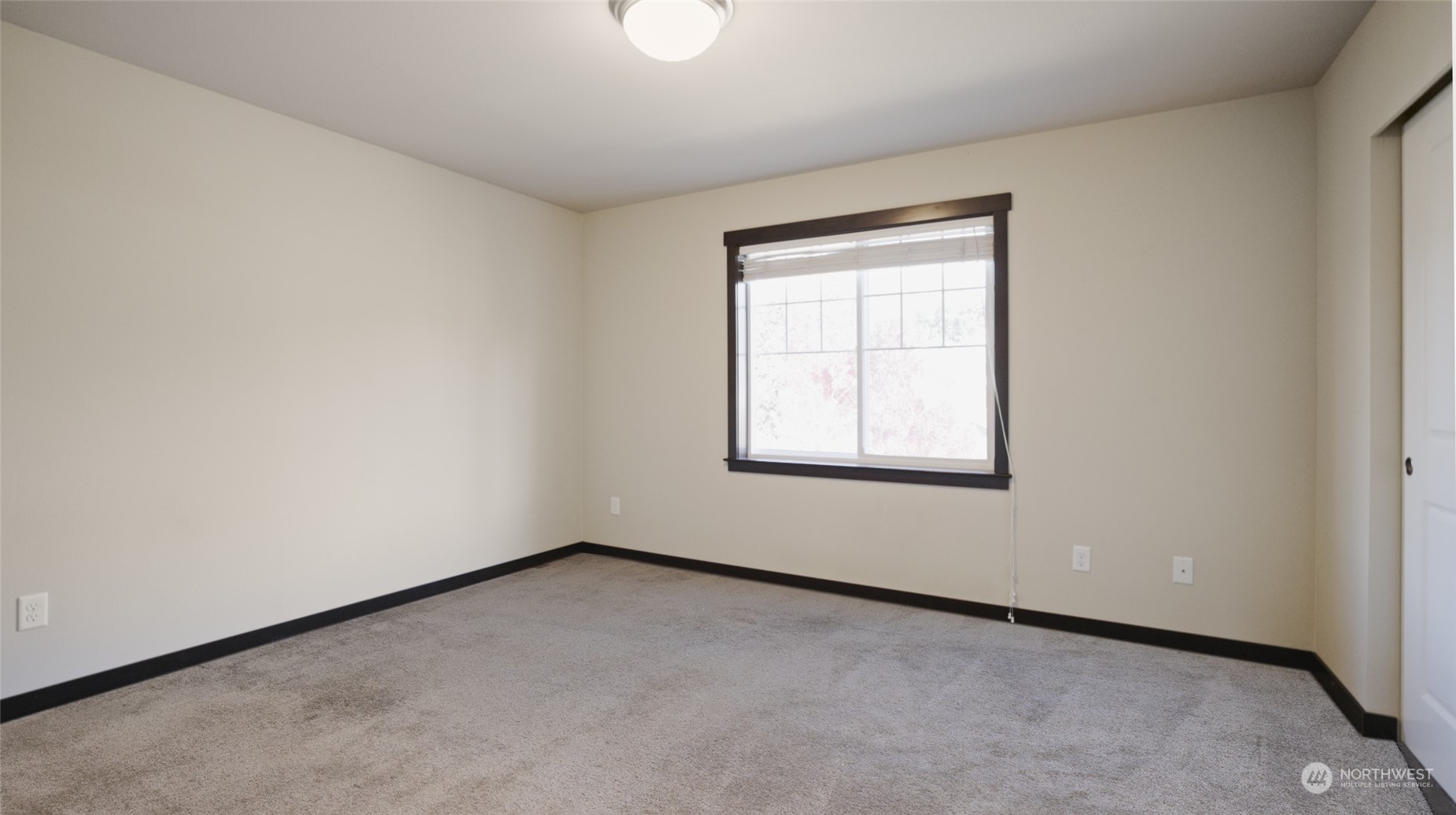 329 Barry Loop Mount Vernon, WA 98274 - Photo 21 of 39