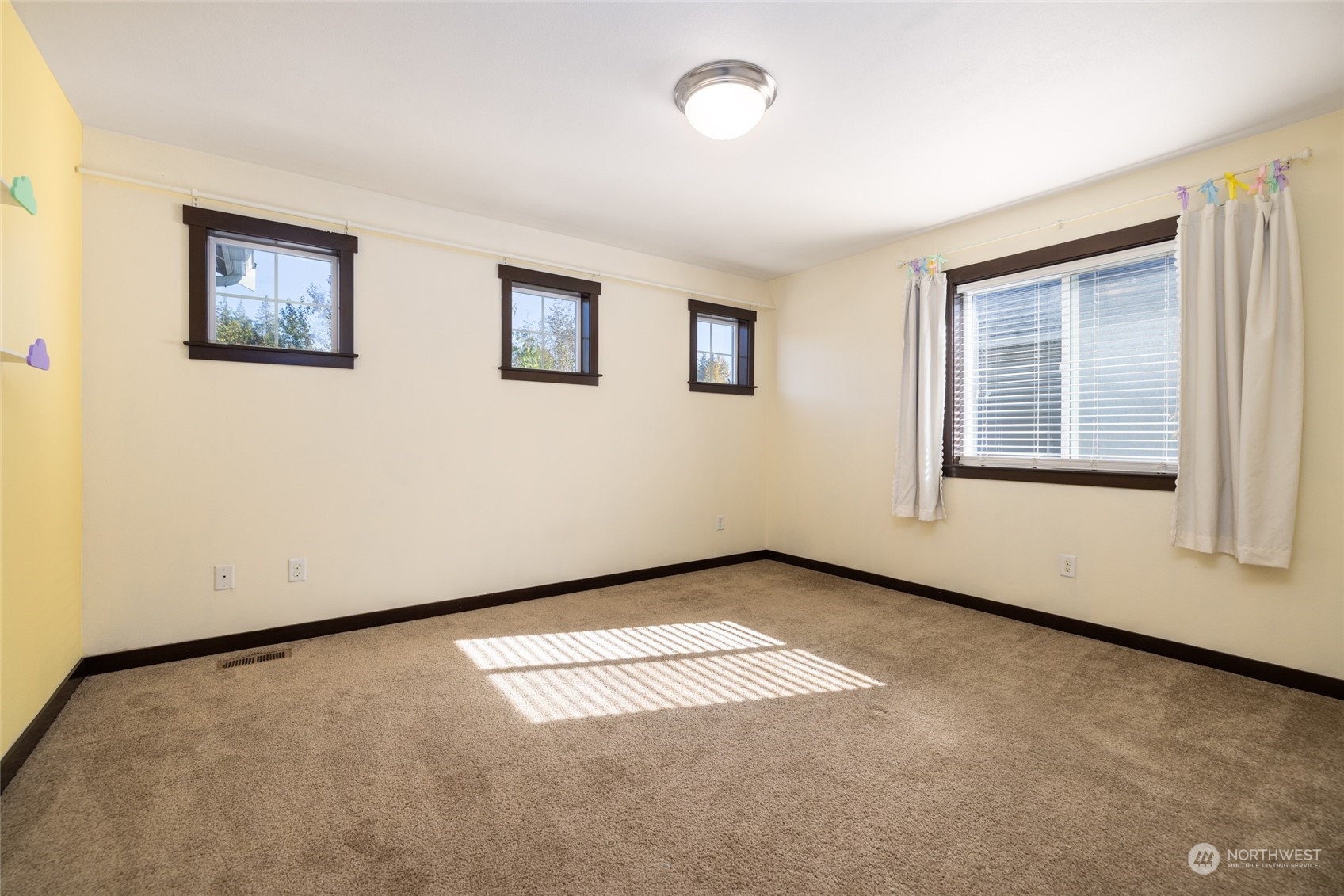 329 Barry Loop Mount Vernon, WA 98274 - Photo 24 of 39