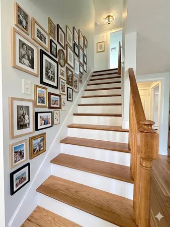 $649,900 | 18 Pond Avenue, Foxboro, MA 02035