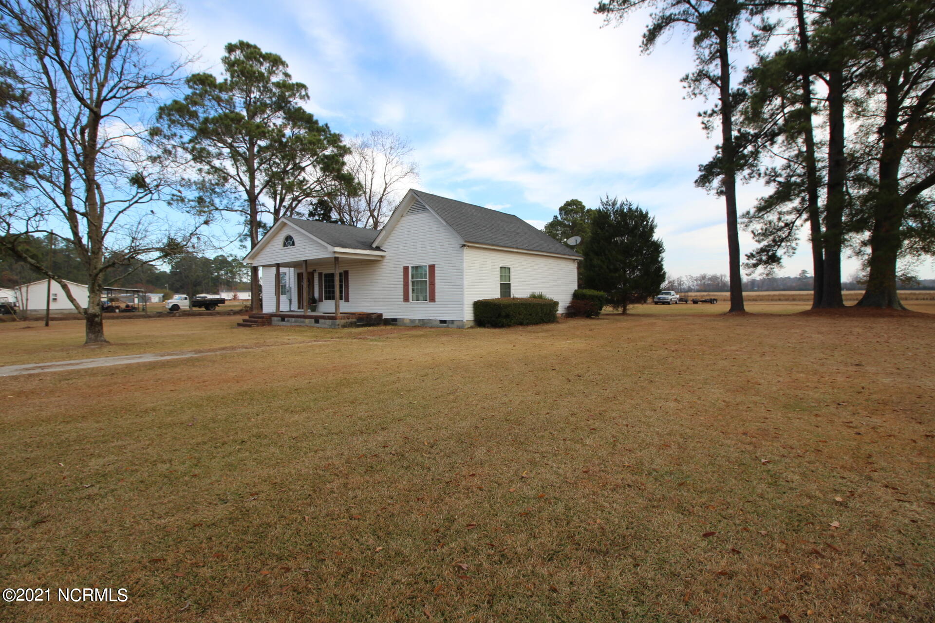 4021 Race Track Road Kinston, NC 28501 - Photo 37 of 38 76