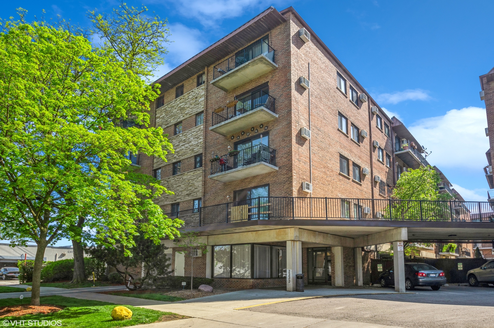 a view of a building and a street view