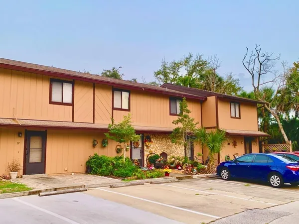a front view of a building with street