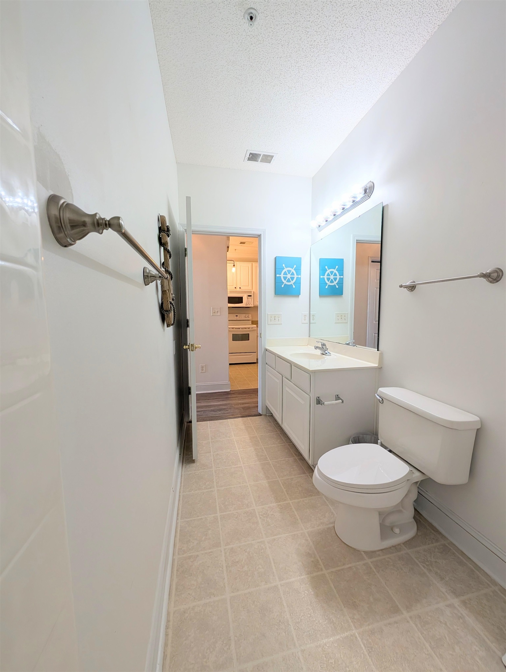 1100 Commons Boulevard, Unit 307 Myrtle Beach, SC 29572 - Photo 16 of 40
