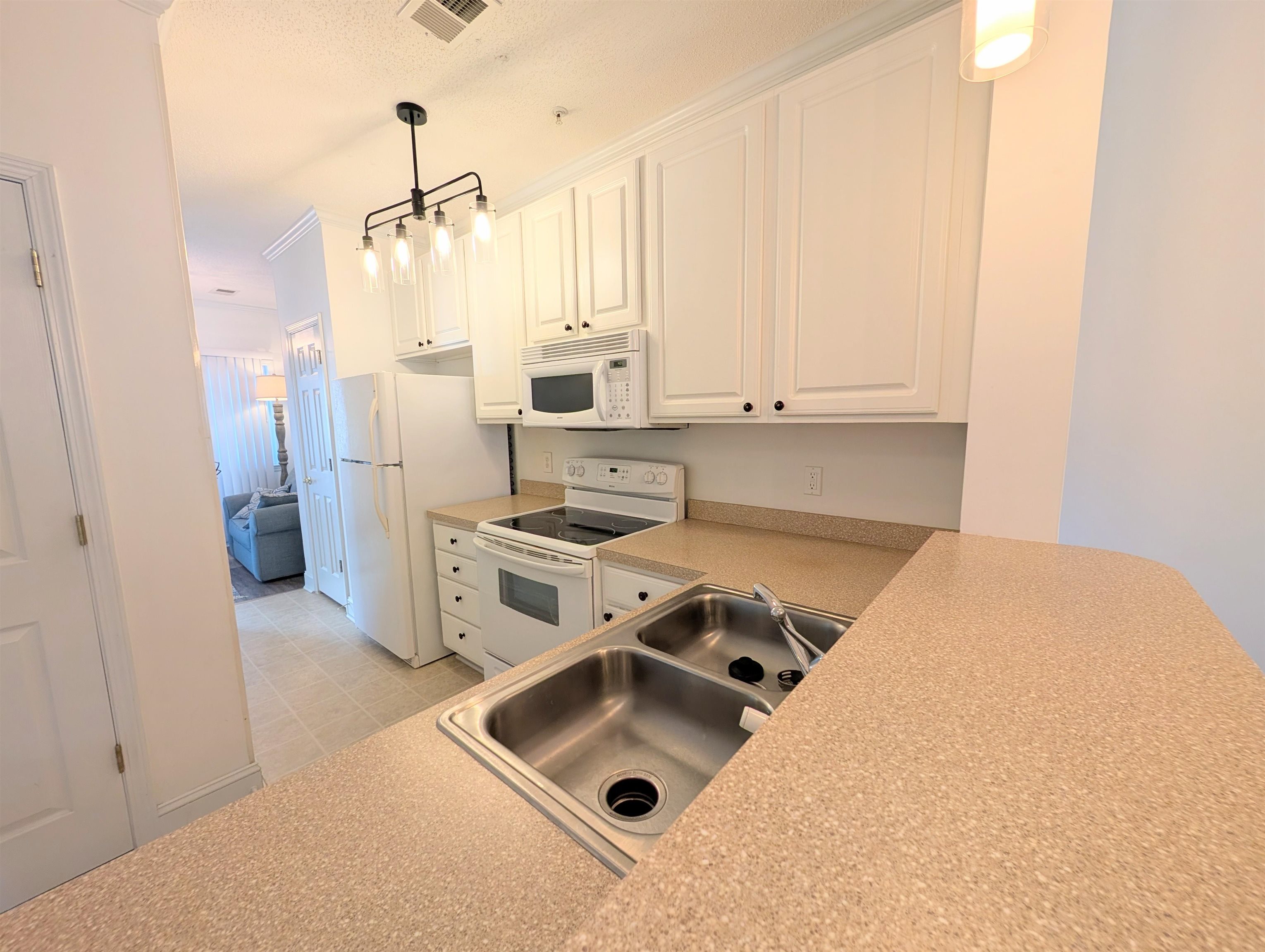 1100 Commons Boulevard, Unit 307 Myrtle Beach, SC 29572 - Photo 9 of 40