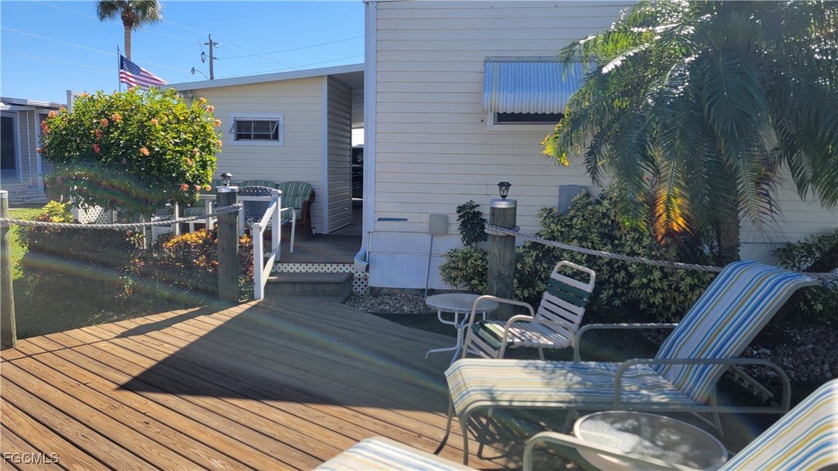 20 Channel Lane Fort Myers, FL 33905 - Photo 3 of 19