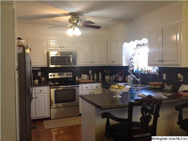 5212 Cresview Way Dora, AL 35062 - Photo 3 of 12