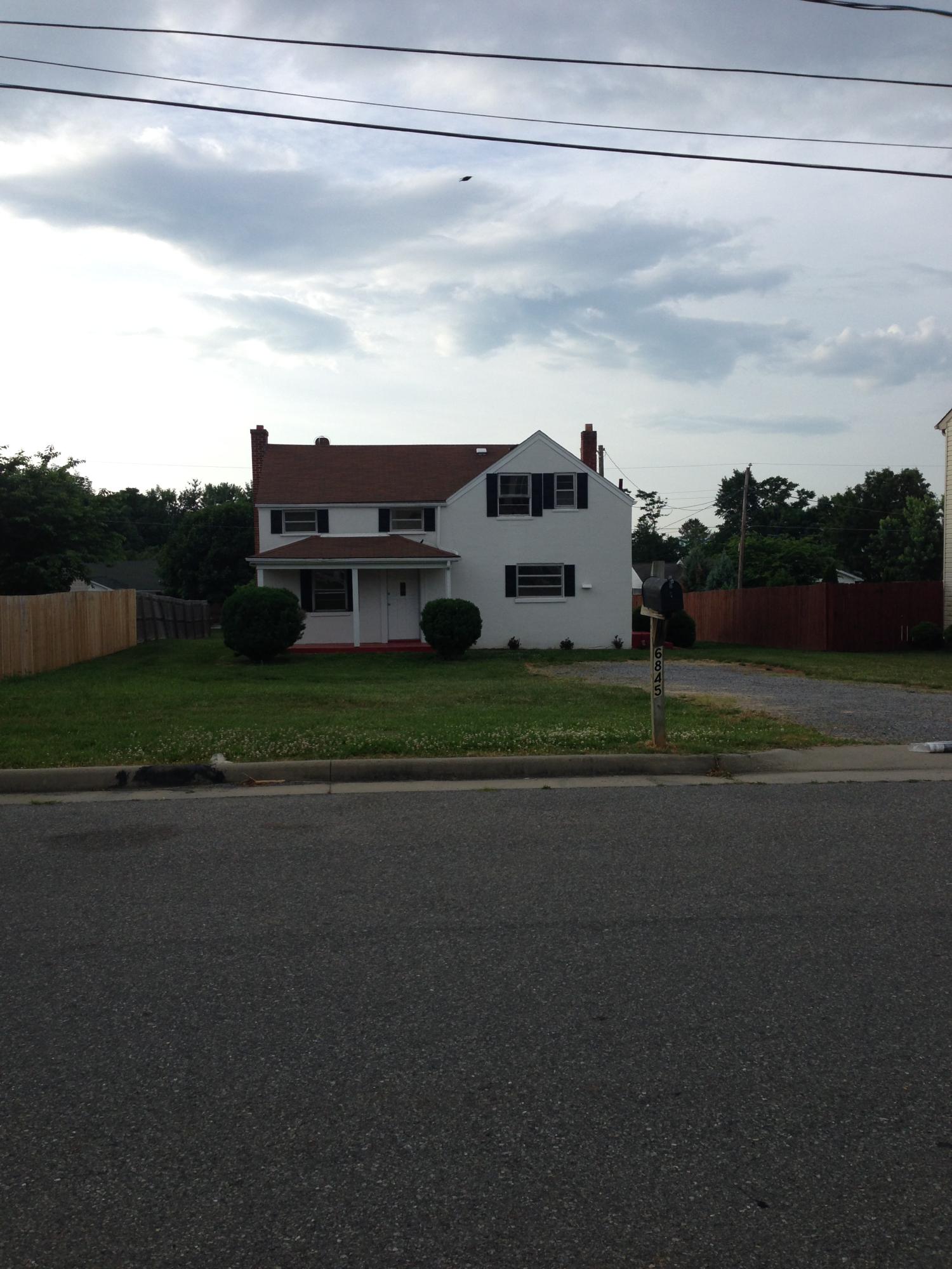 6845 Albert Road Roanoke, VA 24019 - Photo 2 of 2 Front