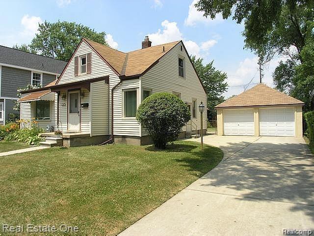 1958 Harvard Road Berkley, MI 48072 - Photo 2 of 7 Exterior 2.jpg