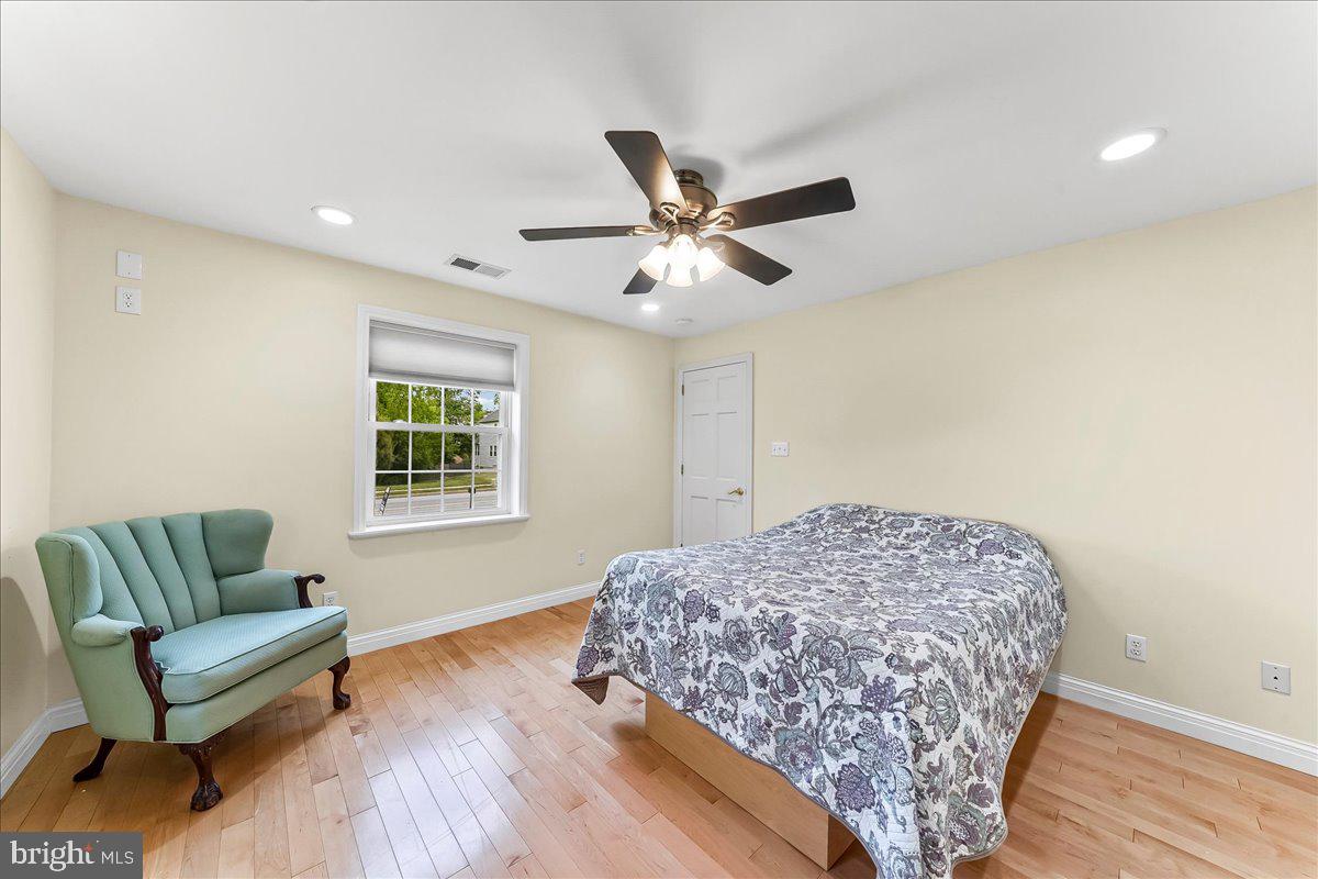 4110 Naamans Creek Road Upper Chichester, PA 19061 - Photo 17 of 39