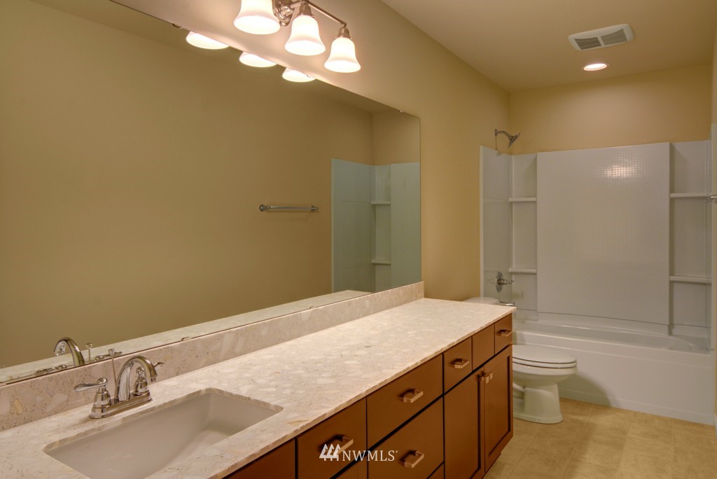 3608 176th Place Southeast, Unit 2037 Bothell, WA 98012 - Photo 13 of 18 Gallery Image 13