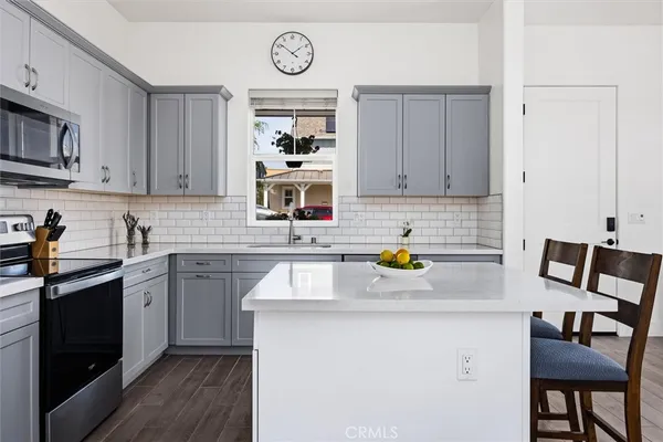 $1,049,000 | 165 Earthwood Lane, San Luis Obispo, CA 93401