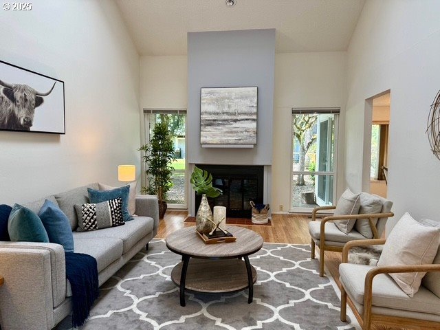 12960 Southwest 5th Street Beaverton, OR 97005 - Photo 5 of 39 Living Room
