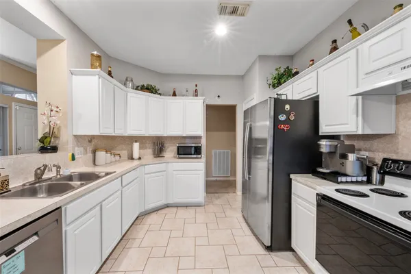 $239,900 | 2334 Everest Way, Houston, TX 77339