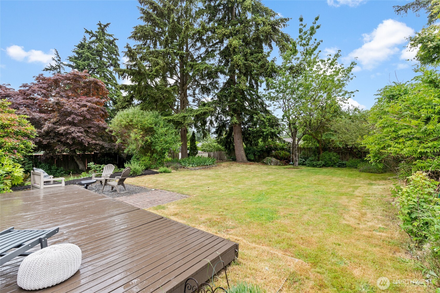 8707 Maple Lane Edmonds, WA 98026 - Photo 33 of 40