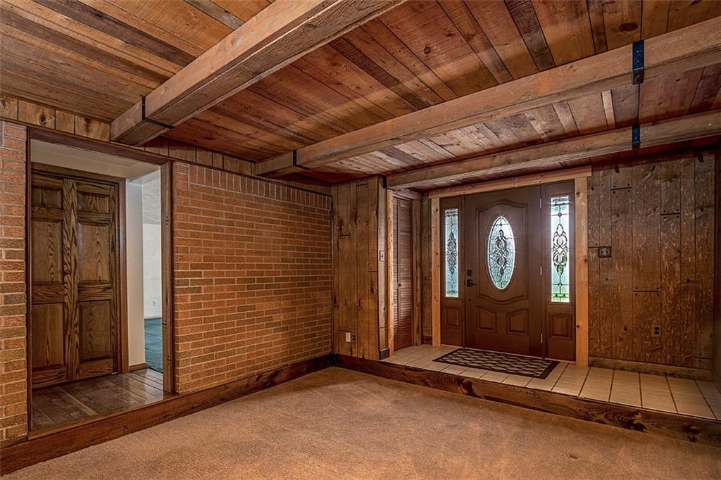 1702 Ridge Road Jeannette, PA 15644 - Photo 6 of 36 a view of outdoor space