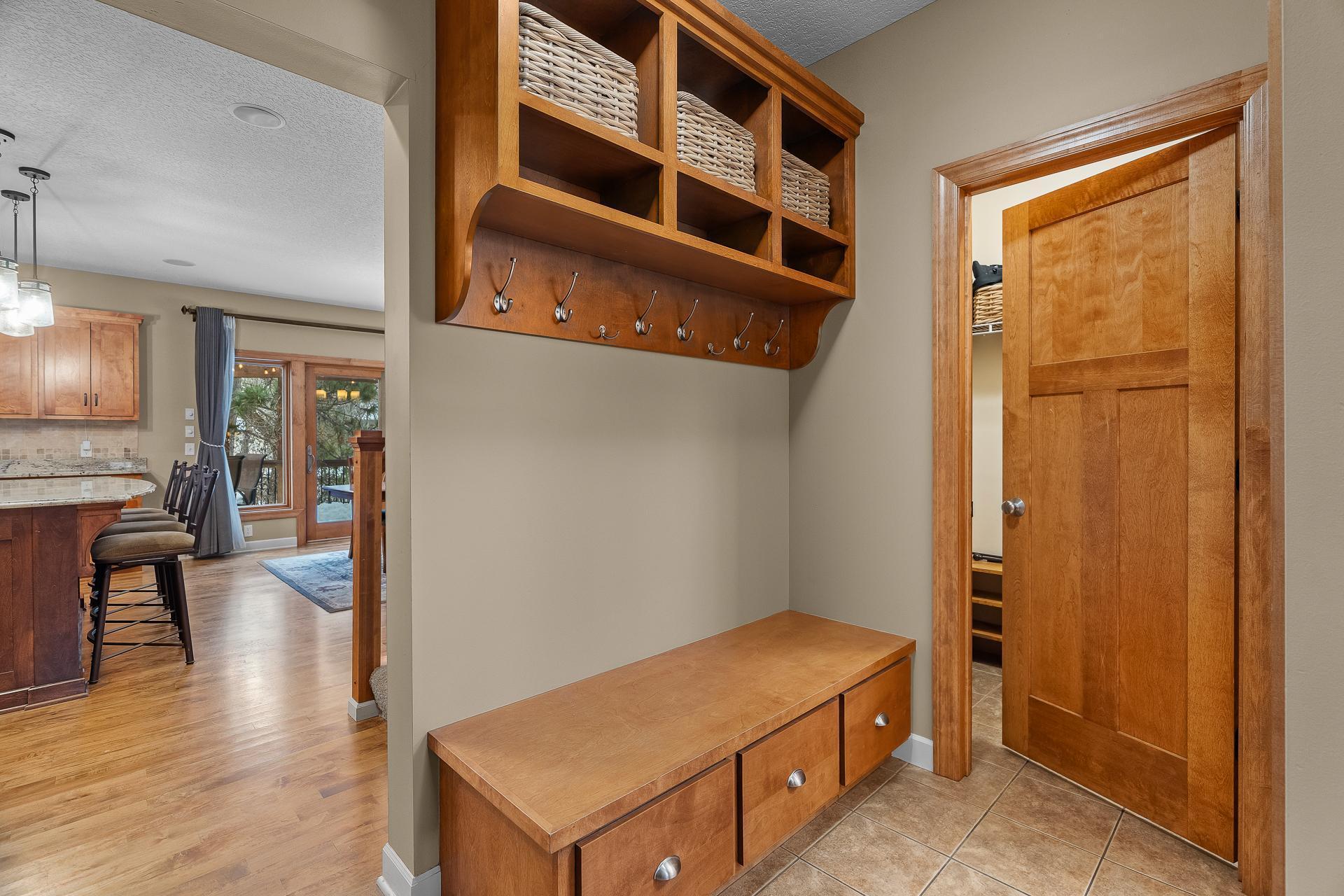 695 Rosa Court Eagan, MN 55123 - Photo 21 of 66