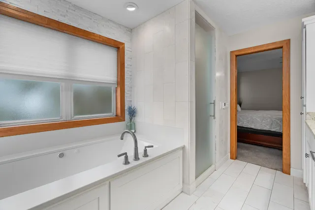 $849,900 | 695 Rosa Court, Eagan, MN 55123