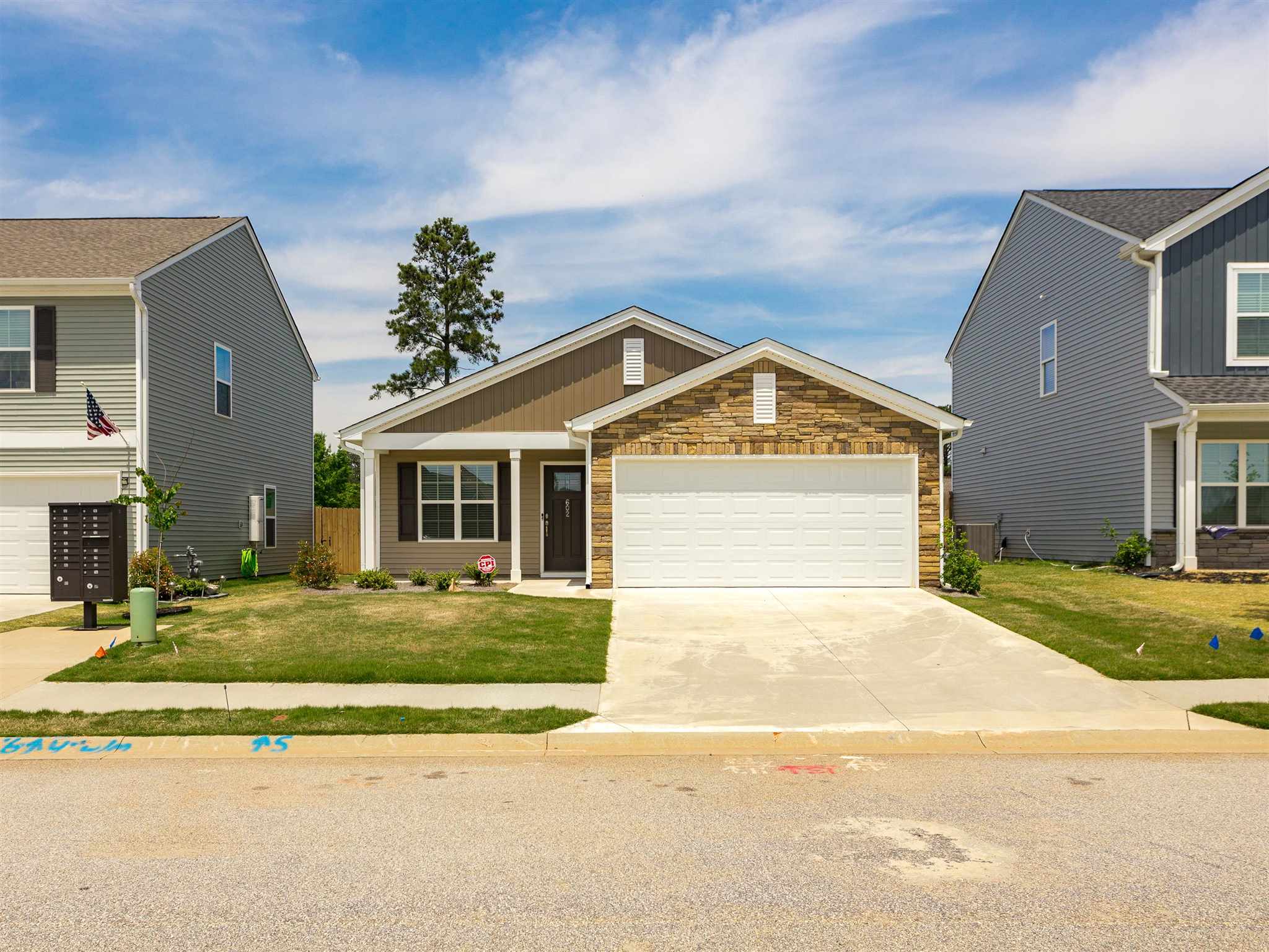 602 Ridgeville Crossing Drive Inman, SC 29349 - Photo 3 of 32