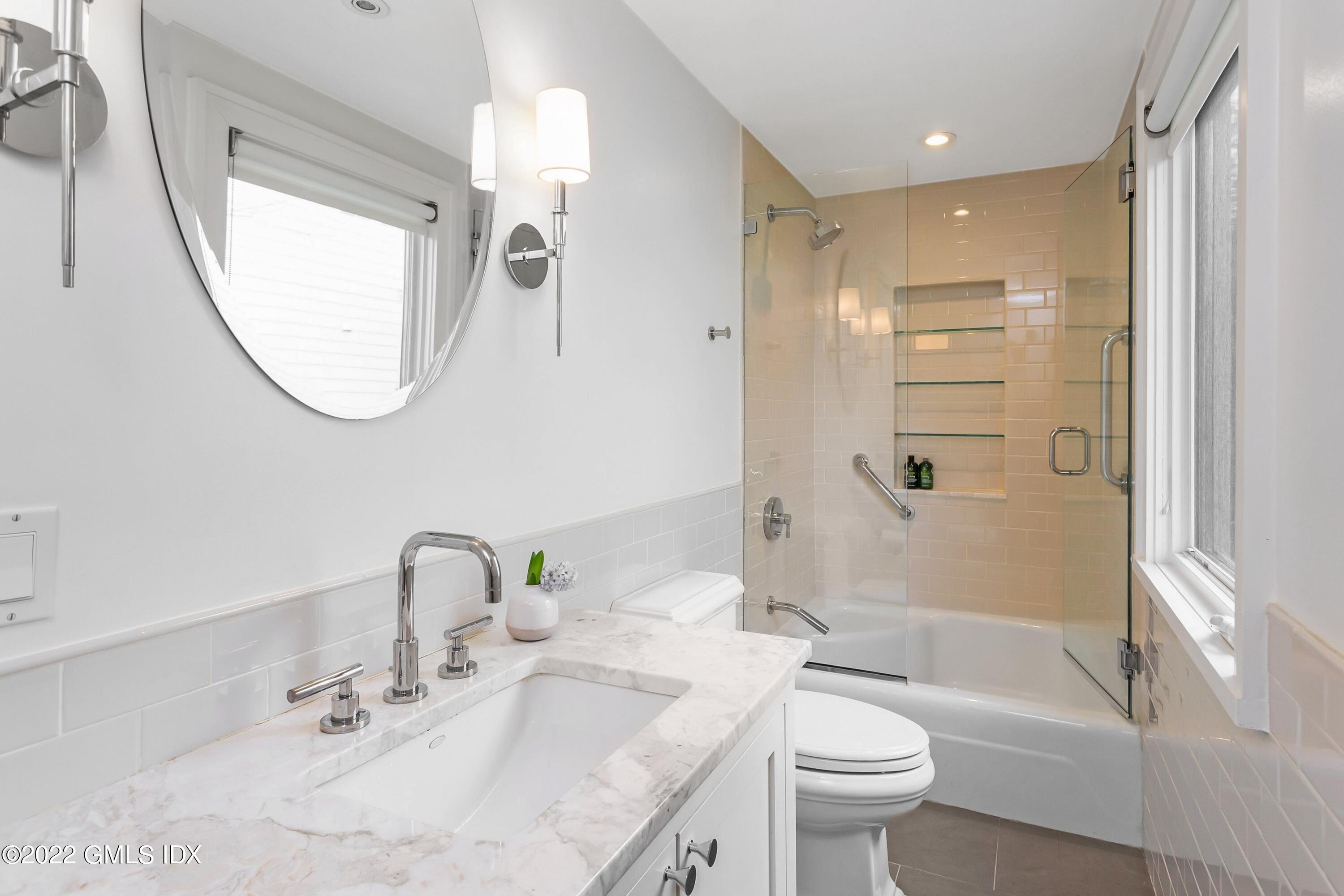 63 Roton Avenue Norwalk, CT 06853 - Photo 17 of 40 170472173-16