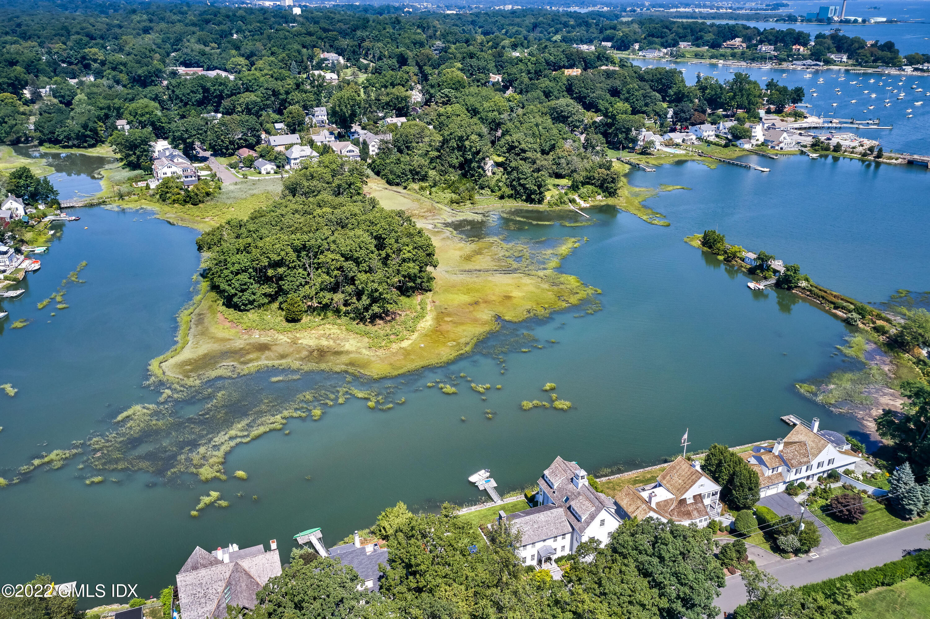 63 Roton Avenue Norwalk, CT 06853 - Photo 2 of 40 170472173-1