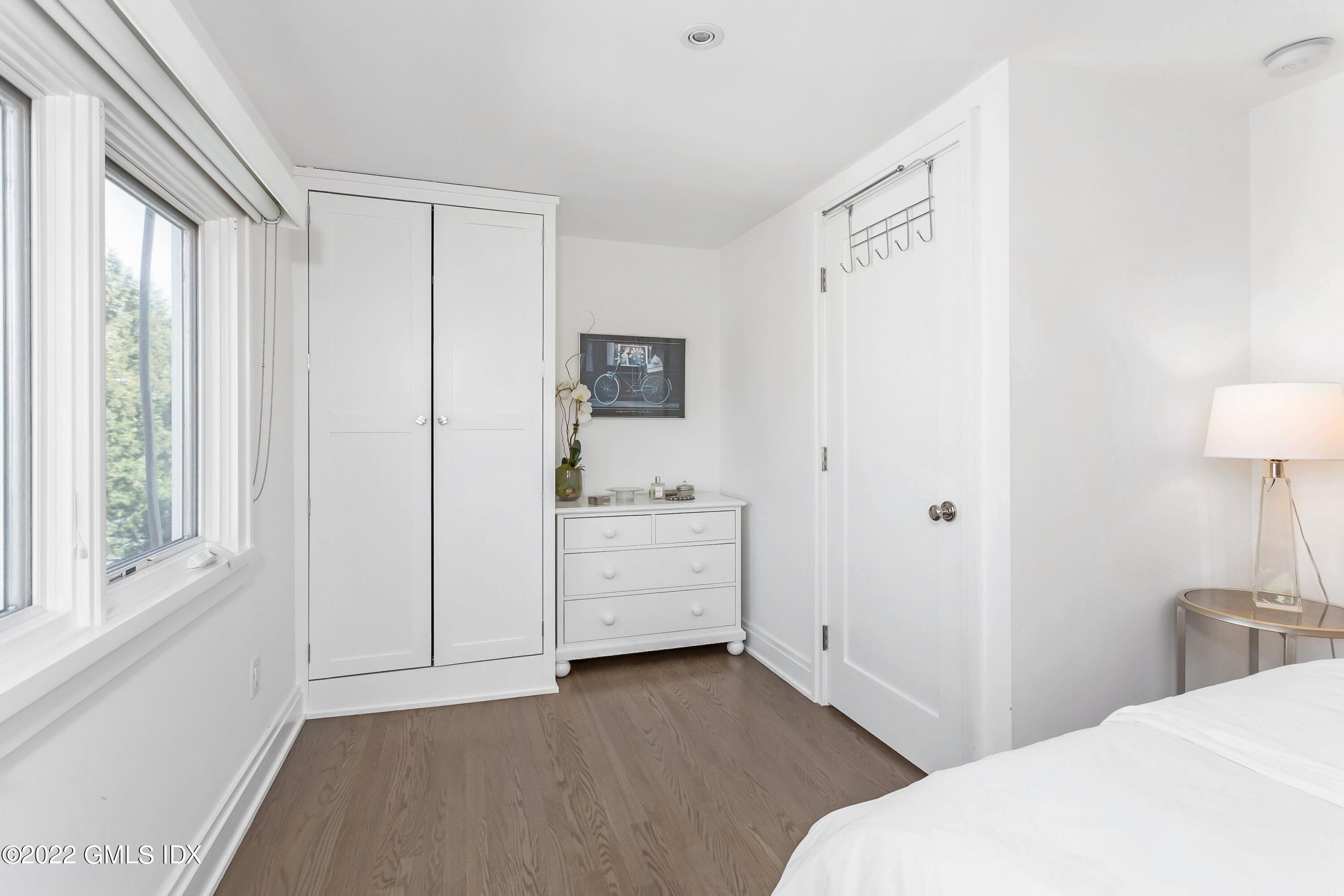 63 Roton Avenue Norwalk, CT 06853 - Photo 26 of 40 170472173-25