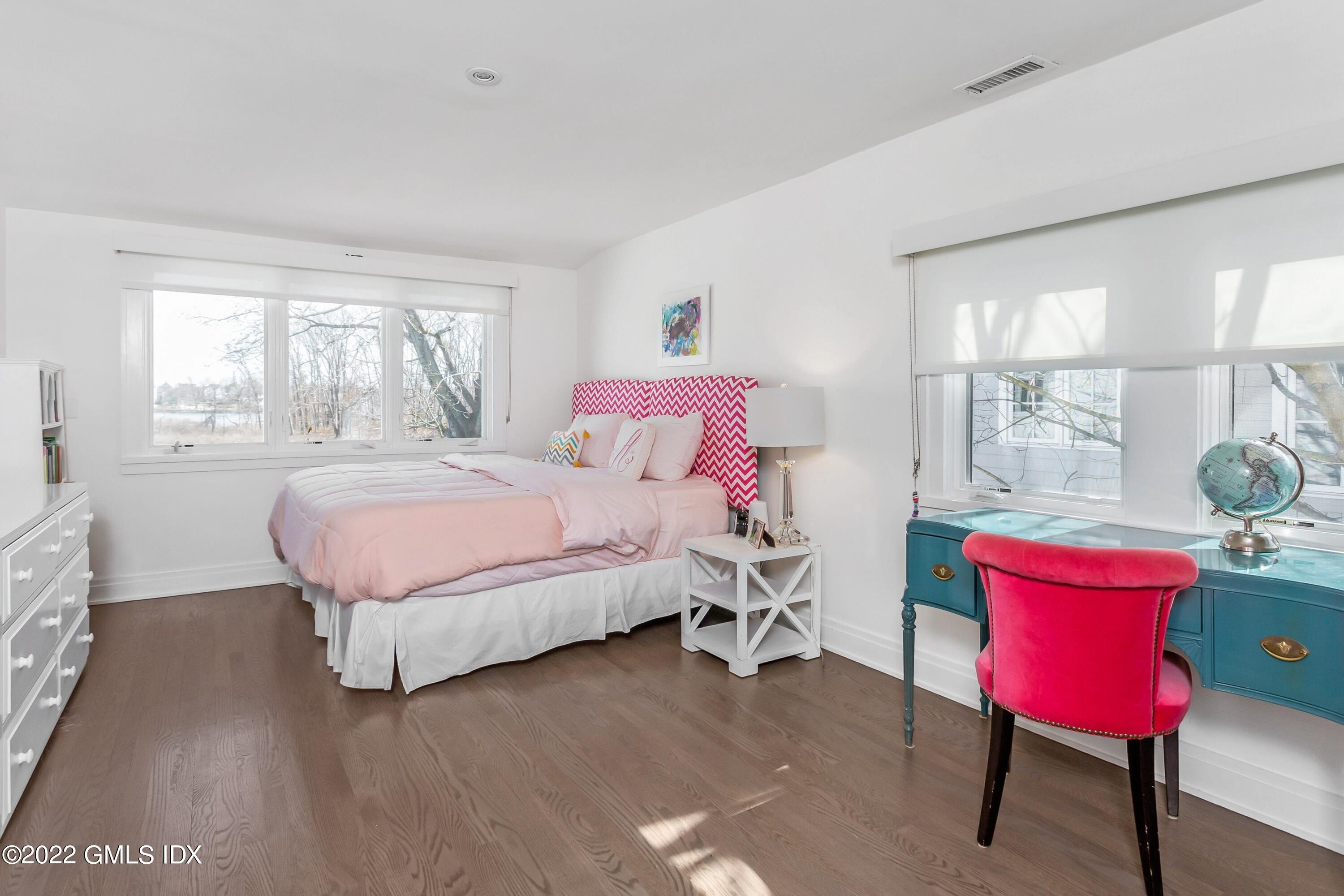 63 Roton Avenue Norwalk, CT 06853 - Photo 28 of 40 170472173-27