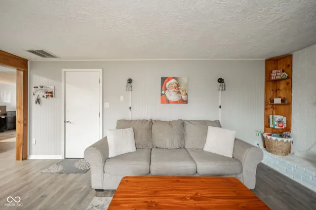 $254,900 | 5567 South Cladwell Drive, Pendleton, IN 46064