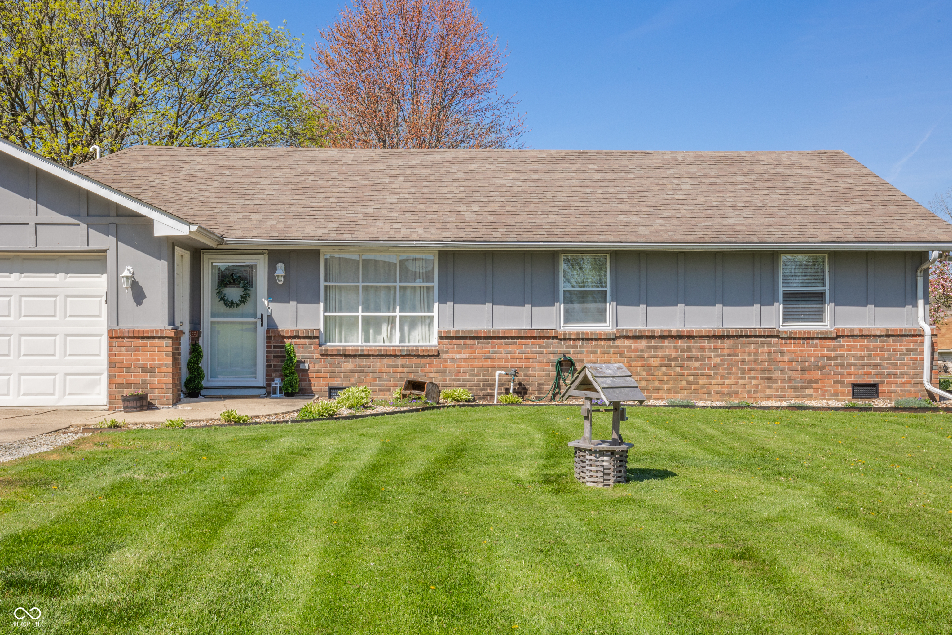 5567 South Cladwell Drive Pendleton, IN 46064 - Photo 2 of 28