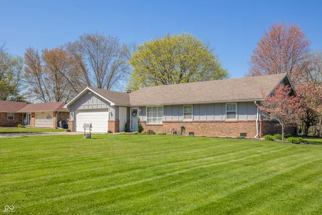 $254,900 | 5567 South Cladwell Drive, Pendleton, IN 46064