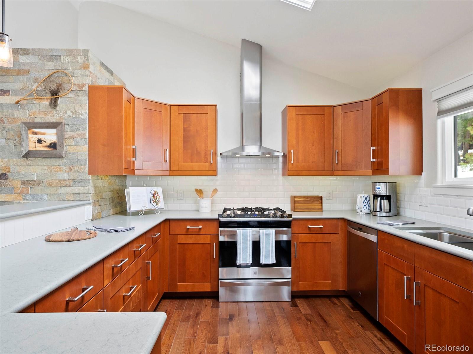 6056 Oberstrasse Road Evergreen, CO 80439 - Photo 14 of 40 Gallery Image 14