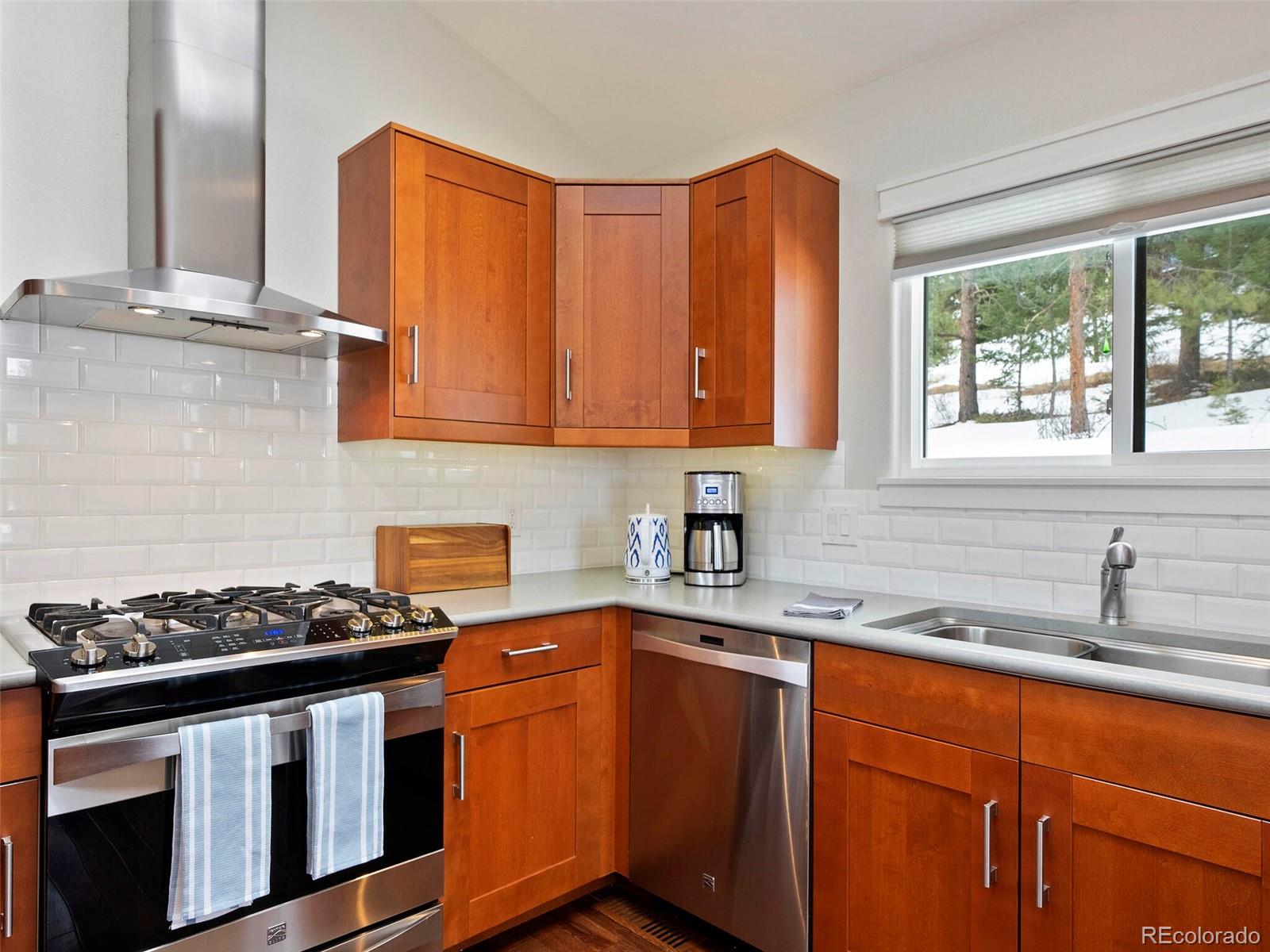 6056 Oberstrasse Road Evergreen, CO 80439 - Photo 16 of 40 Gallery Image 16