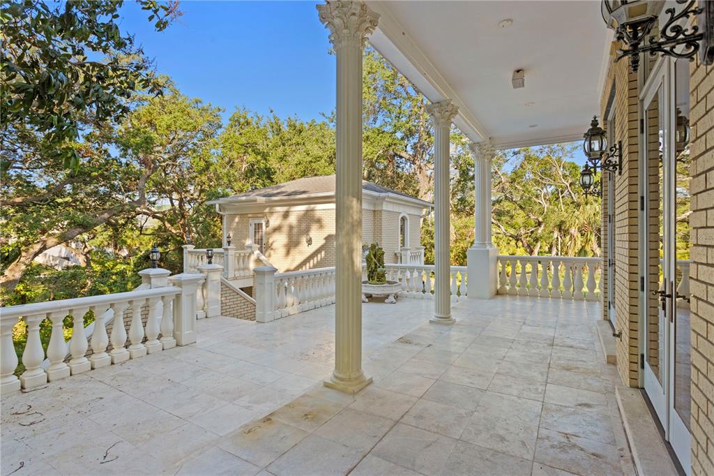 1577 Alexander Road Belleair, FL 33756 - Photo 13 of 65