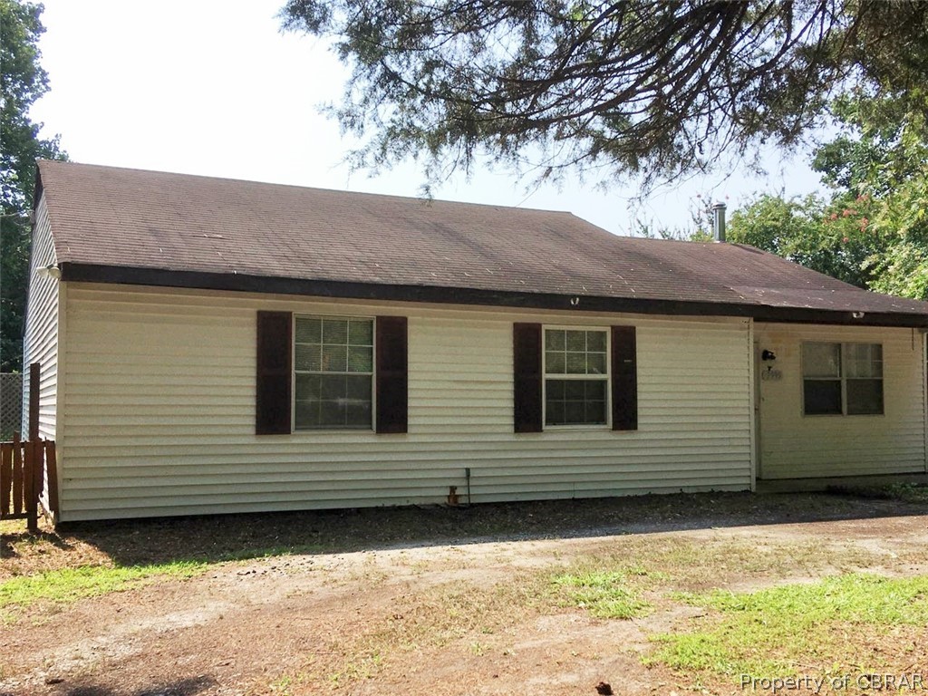7995 Ark Road Gloucester, VA 23061 - Photo 1 of 17 Gallery Image 1