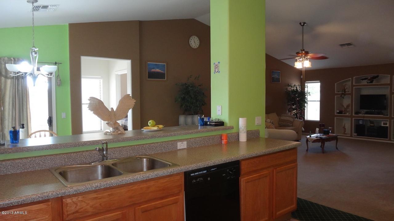 45131 Portabello Road Maricopa, AZ 85139 - Photo 5 of 12 DSC06691