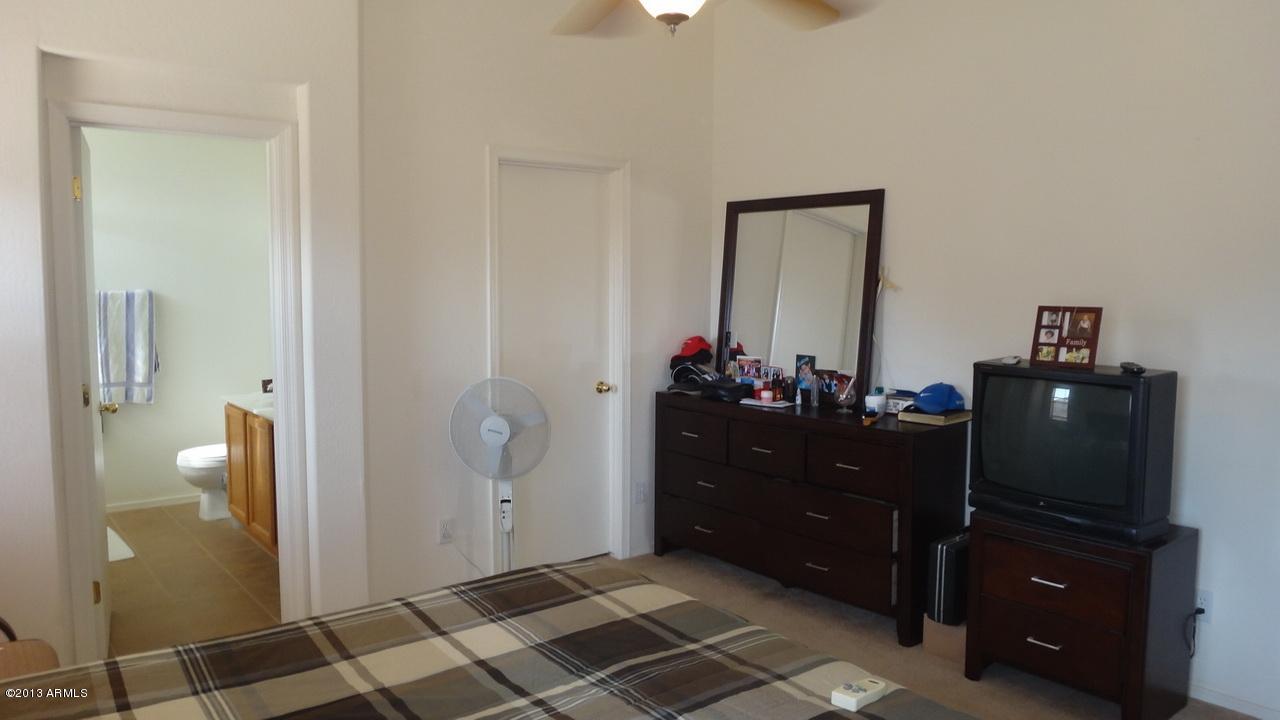 45131 Portabello Road Maricopa, AZ 85139 - Photo 6 of 12 DSC06702