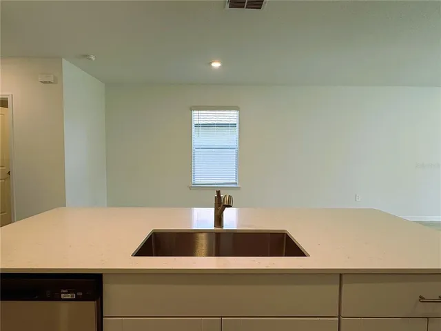 $2,900 | 17614 Pleasantview Boulevard, Land O Lakes, FL 34638