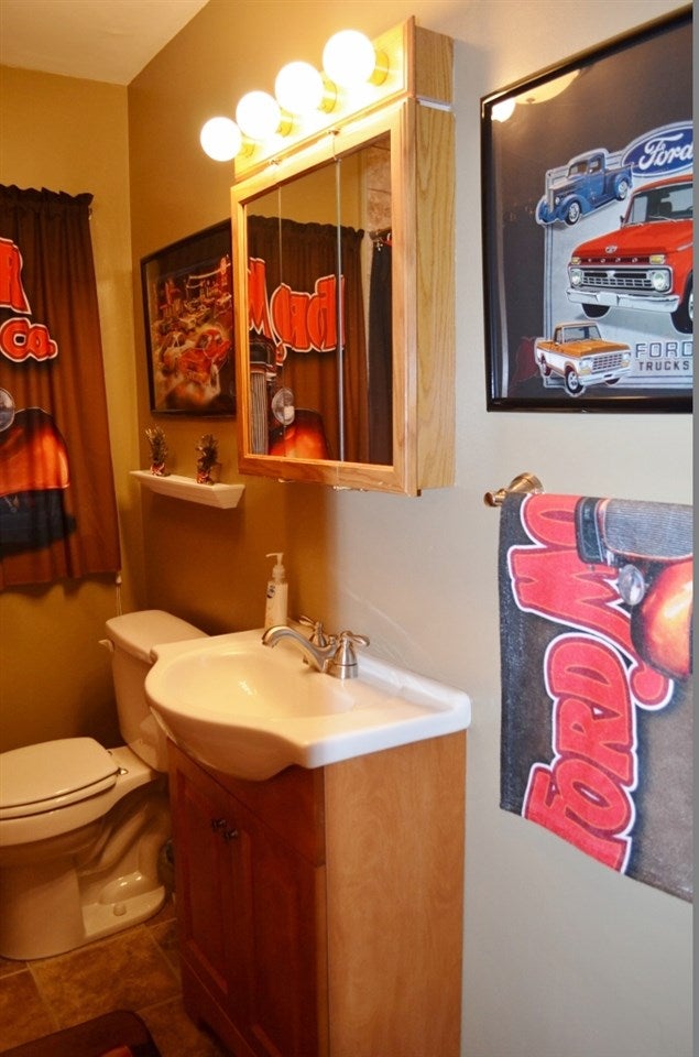 3932 Riverside Drive Huntington, WV 25705 - Photo 13 of 23 Gallery Image 13