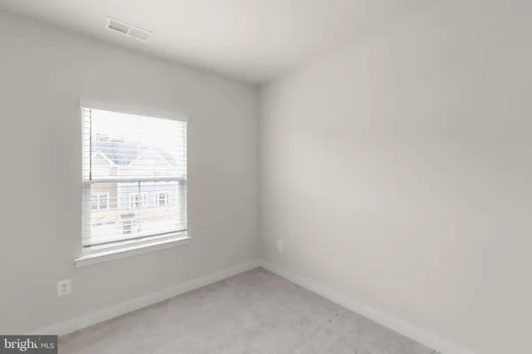 $2,450 | 105 Bayhill Terrace, White Post, VA 22663