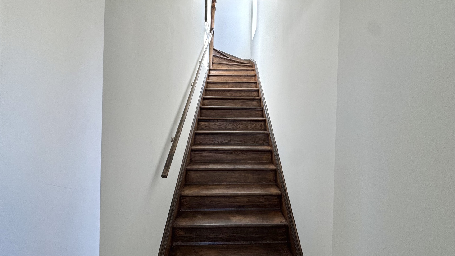 4751 West Monroe Street Chicago, IL 60644 - Photo 14 of 22 a view of entryway